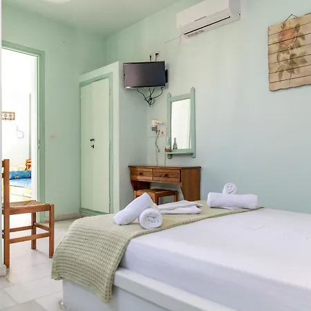 纳克索斯一室公寓酒店 * Naxos City