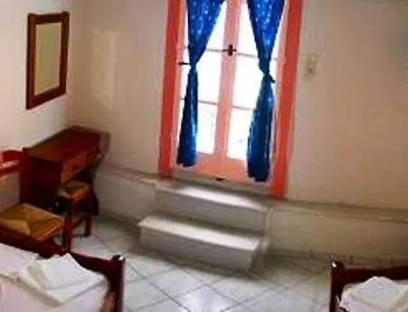 纳克索斯一室公寓酒店 * Naxos City