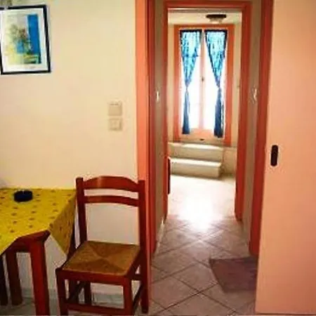 纳克索斯一室公寓酒店 公寓 Naxos City